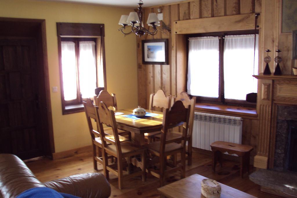 Artesano I Y III Guest House Navarredonda de Gredos Phòng bức ảnh