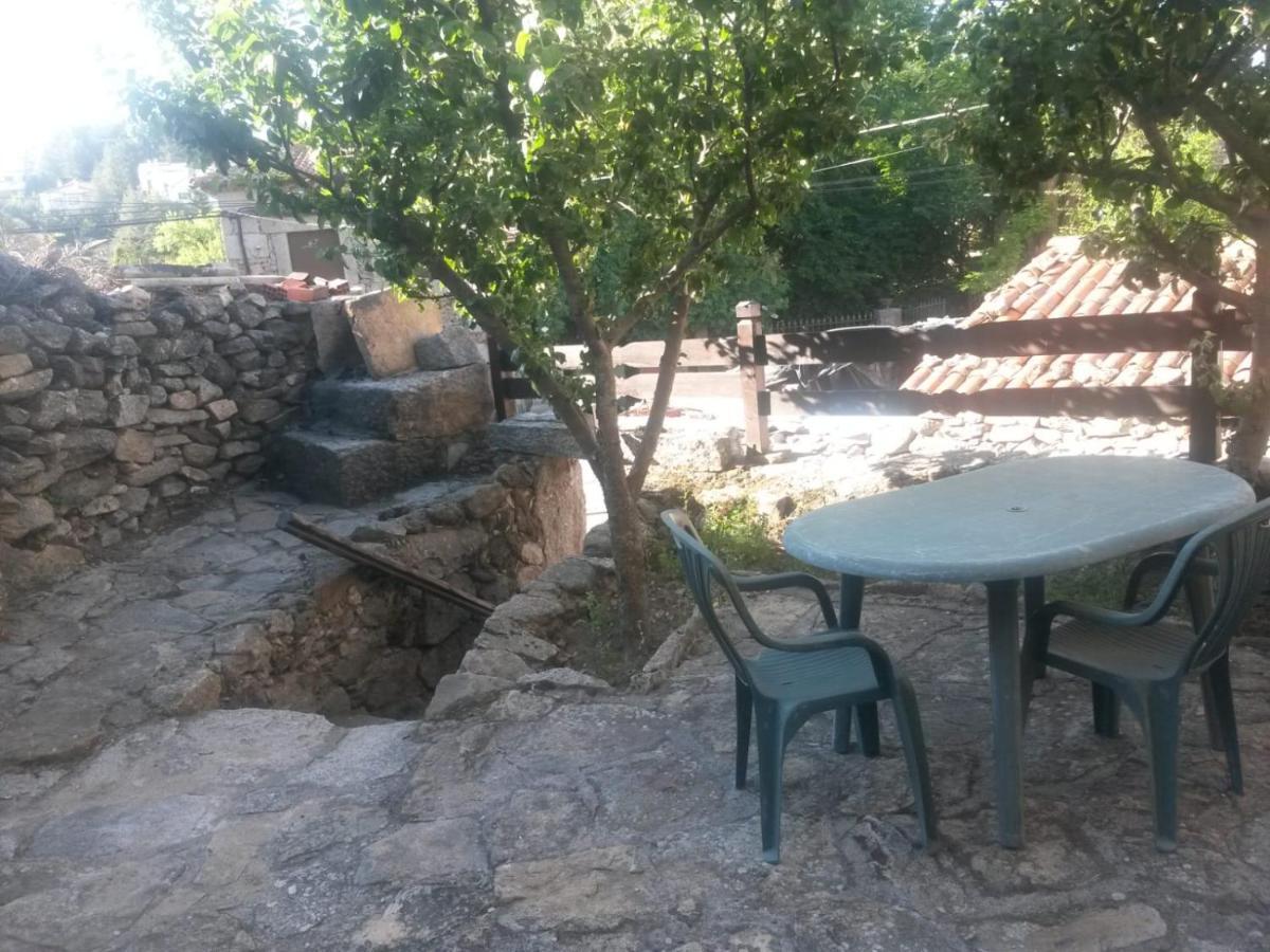 Artesano I Y III Guest House Navarredonda de Gredos Ngoại thất bức ảnh